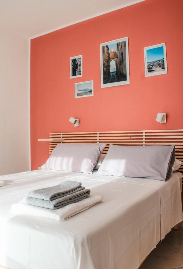 Magna Grecia B&B E Appartamenti 카울로니아 마리나 외부 사진